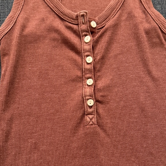 Aerie Rust Buttoned Ribbed Tank Top - Picture 3 of 3